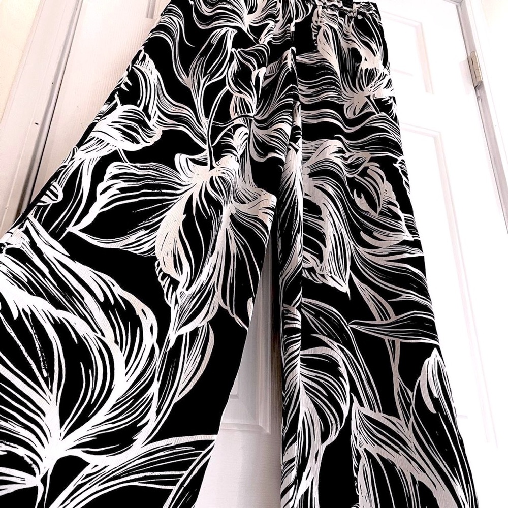 Brand New Anne Klein Palazzo Pants